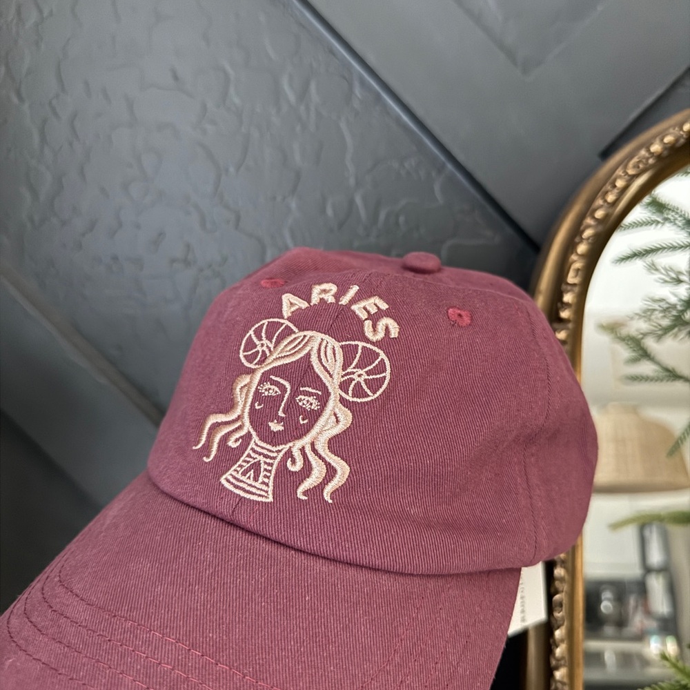 NWT Anthropologie Zodiac Burgundy Aries Hat ✨